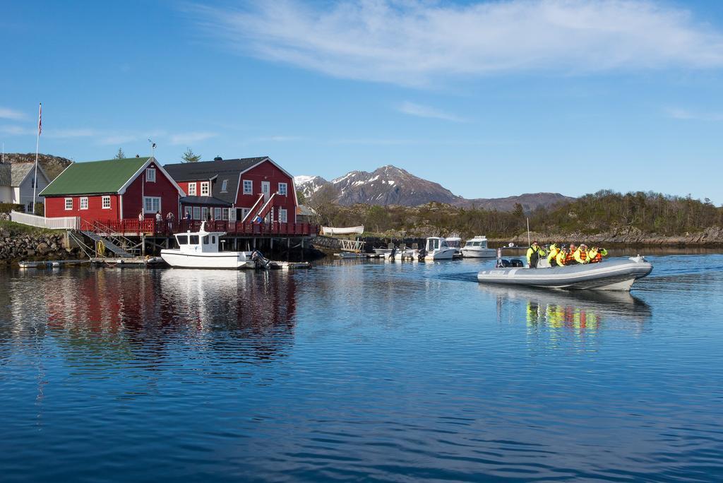 Huset Pa Yttersiden Apartamento Straumsnes Exterior foto