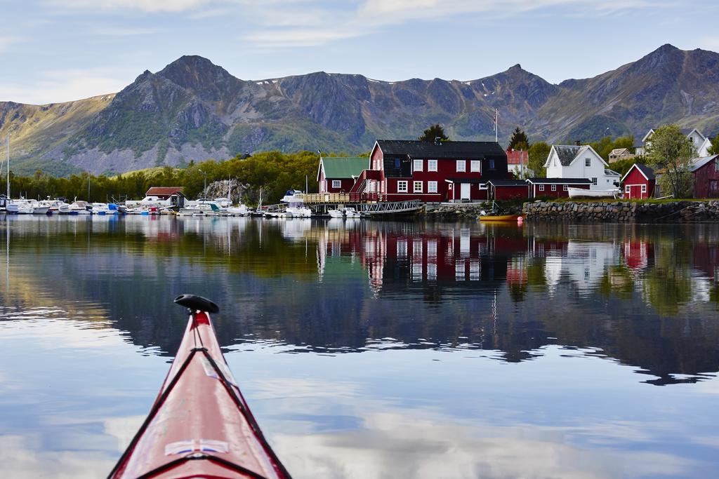 Huset Pa Yttersiden Apartamento Straumsnes Exterior foto